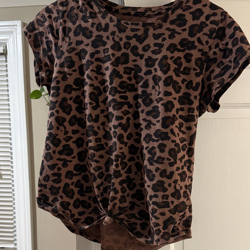 Abercrombie & Fitch Brown Leopard Print Tee